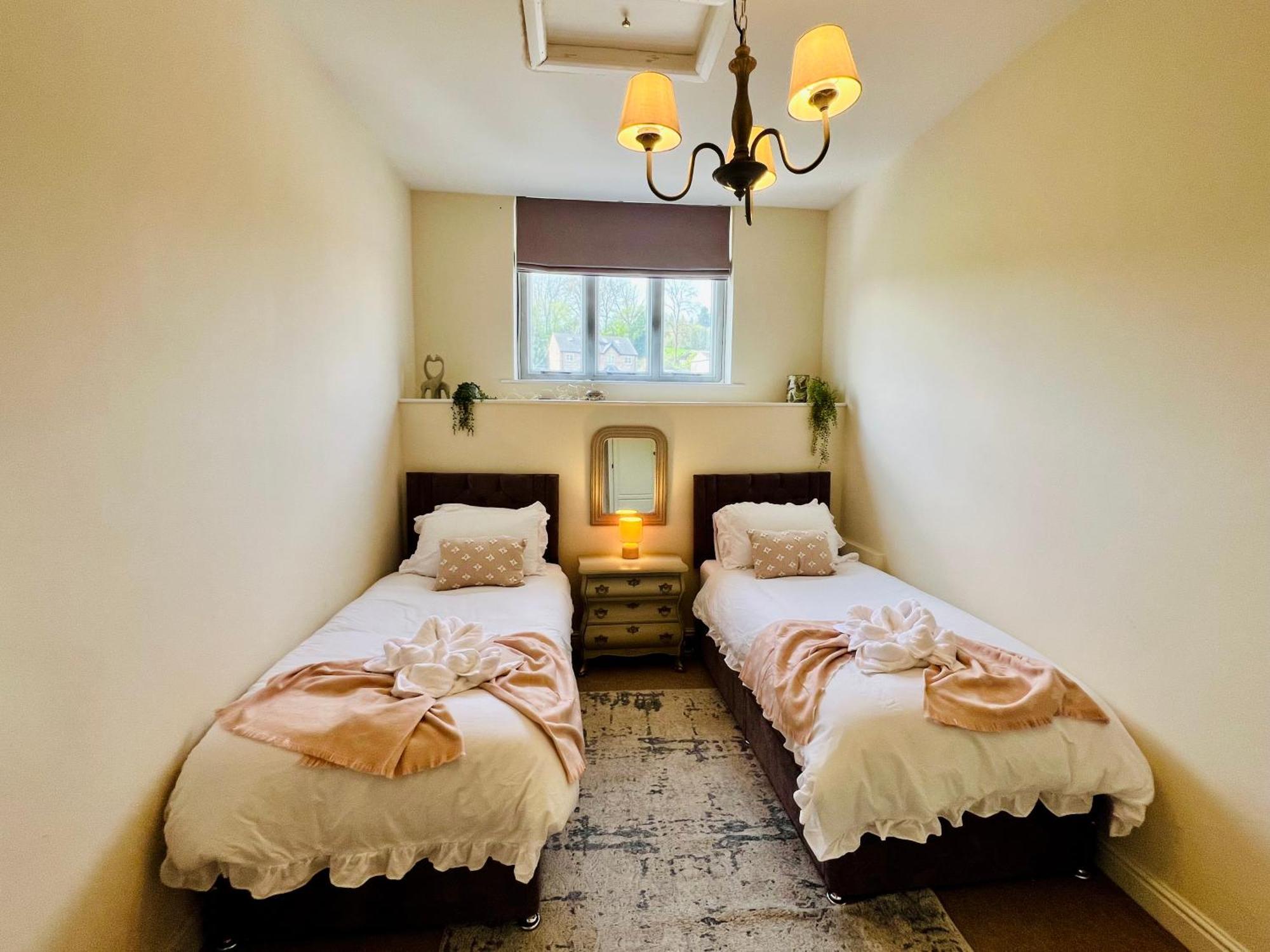 Top Floor Double En-Suite Br Apartment Central Matlock 马特洛克 外观 照片